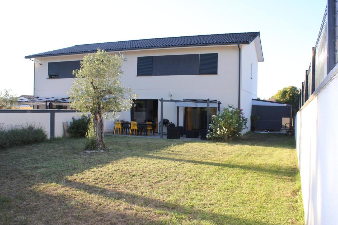 Villa Des Rives Du Lac Montans 外观 照片
